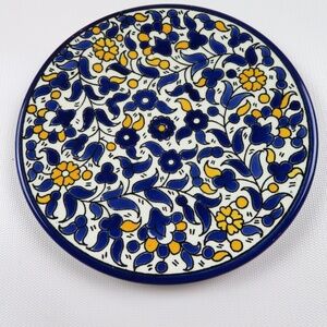 Vtg Tunisian handpainted ceramic decorative wall plate 6.25" diameter